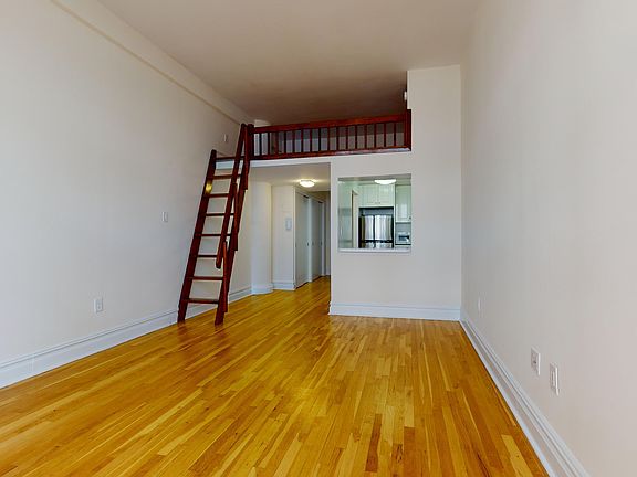 4th image of 1 Astor Pl APT 10F