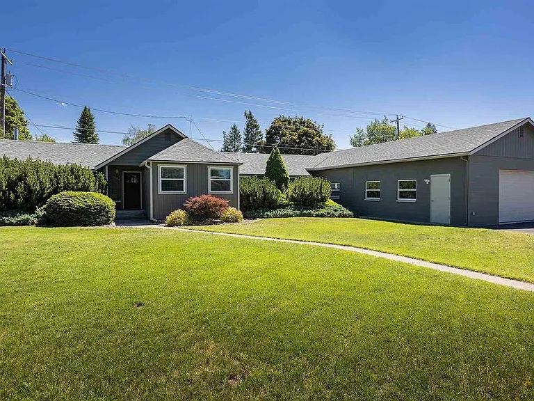 4804 N Walnut St #A — Photo 1