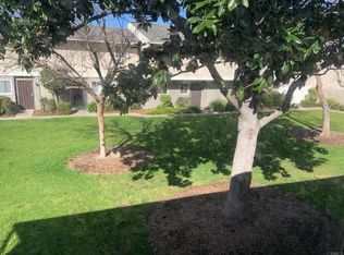 2112 E Vista Way APT 18, Vista, CA 92084