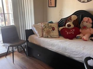 709 Charles Dr, Oceanside, CA 92057