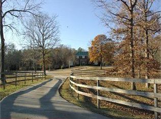 921 Clements Cir, Moody, AL 35004