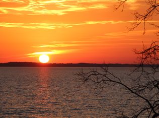 1126 Bennett Rd, Arapahoe, NC 28510