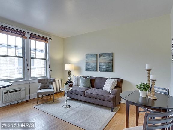 3rd image of 3026 Wisconsin Ave NW APT 204