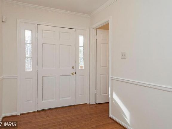 2nd image of 1138 Starmount Ct