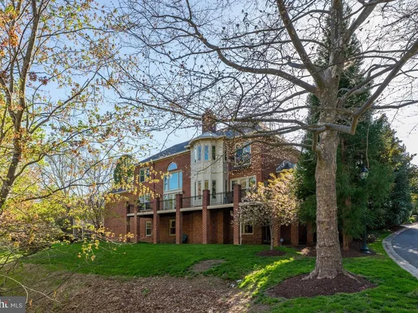 9702 Beman Woods Way, Potomac, MD 20854