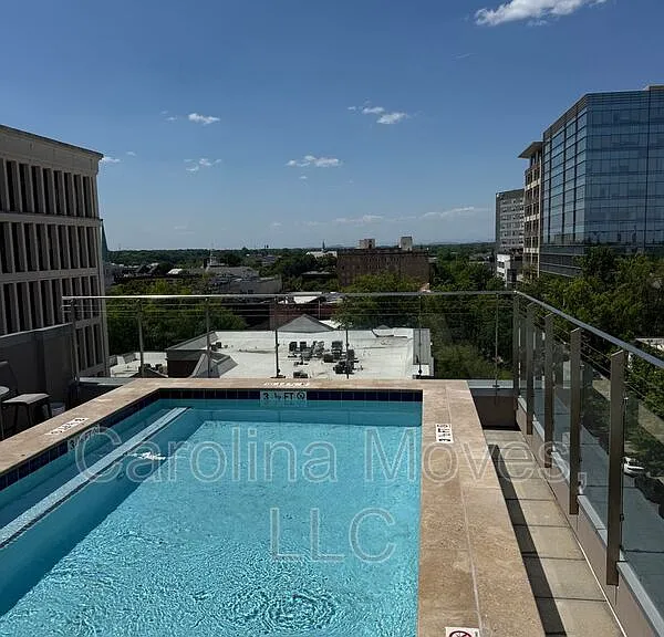 100 E Washington St #68 — Photo 4