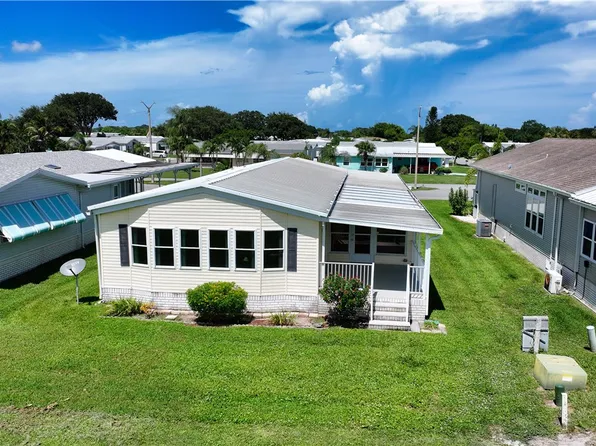 1209 Barefoot Blvd, Barefoot Bay, FL 32976