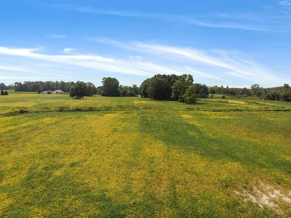 4549 West #450, Albion, IN 46701