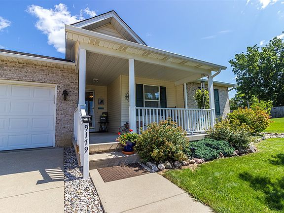 3rd image of 9179 Jill Marie Ln