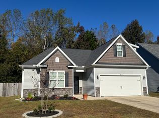 8518 Lanvale Forest Dr, Leland, NC 28451