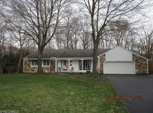 392 Cherry Hill Ln, Cortland, OH