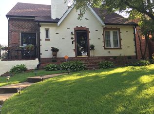 7430 Huntington Dr, Normandy, MO