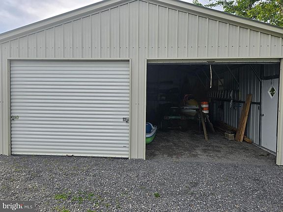2nd image of 700 Paul Stahl Rd