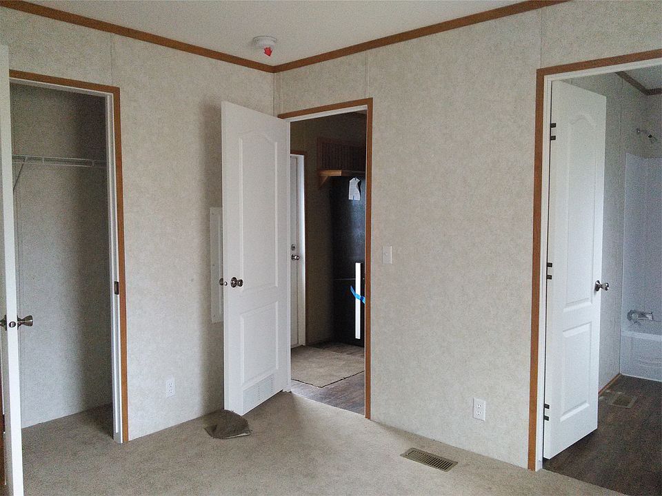 2nd image of 22 Imperial Ave