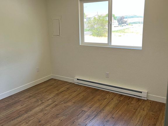 5th image of 1014 Horne Rd