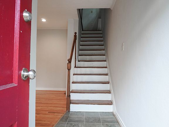 5th image of 6110 Patterson Ave