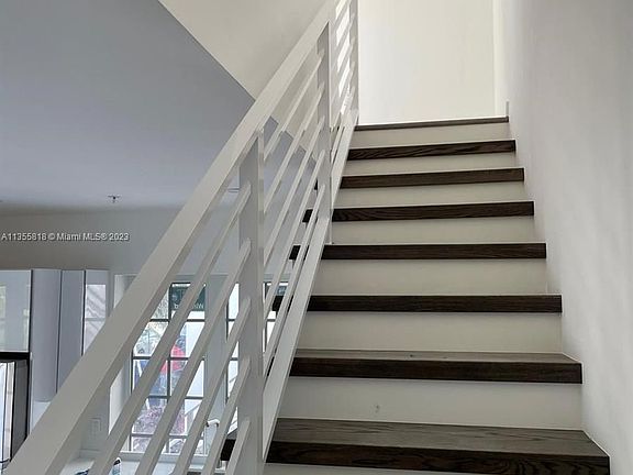 5th image of 1610 Euclid Ave APT A-112
