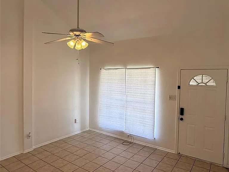 12707 Marble Dr — Photo 16