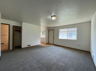 6303 N Altamont St #B, Spokane, WA 99217