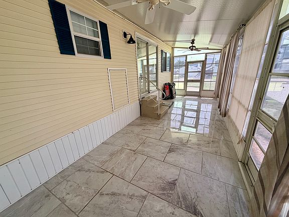 3rd image of 7125 Fruitville Rd #102