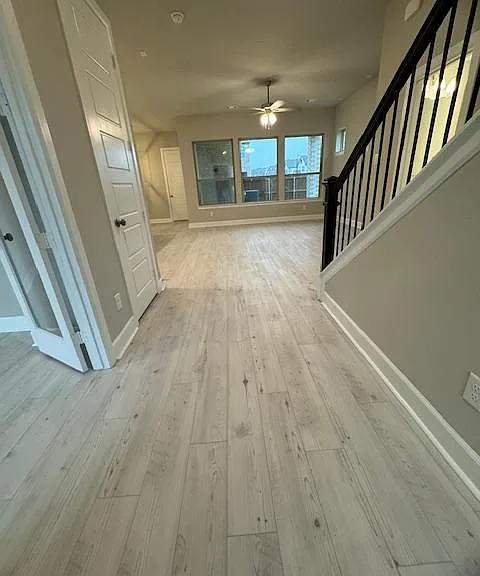 700 Prairie Falcon Dr — Photo 37