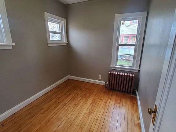 5th image of 2636 N Buffum St #2636