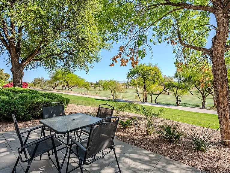 1029-7800 E Lincoln Dr — Photo 39