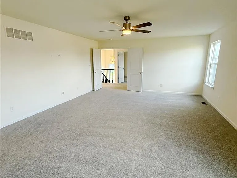 302 Windmill View Ct — Photo 34
