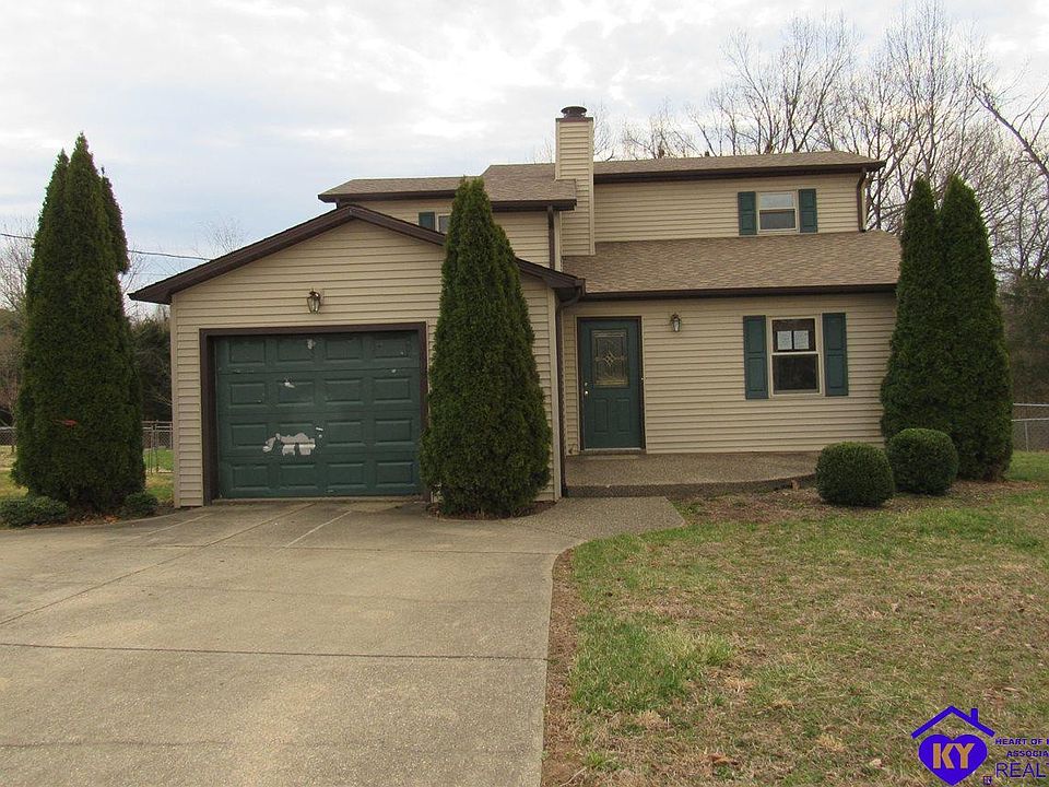 1st image of 1004 Hillcrest Dr