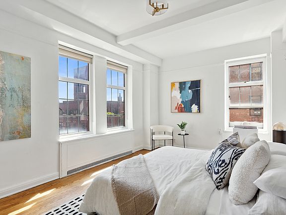 5th image of 465 W 23rd St APT 18A