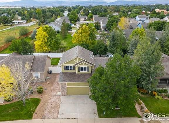 3rd image of 285 Sand Grouse Dr