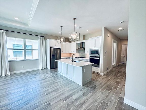 3rd image of 9216 Cayman Dr
