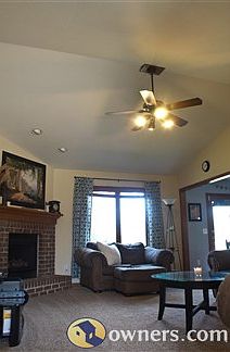 Vaulted ceiling in Family Room