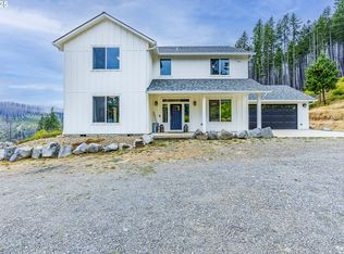 47555 McKenzie Hwy, Vida, OR 97488