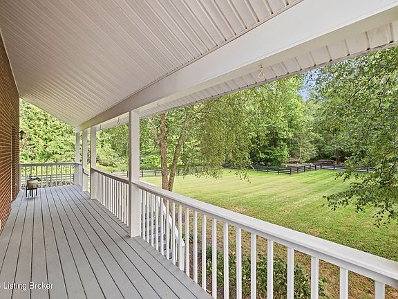 5th image of 14417 Spring Dr