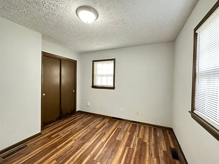 3370 Spangler Dr — Photo 24