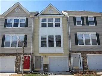 1st image of 23049 Fontwell Sq