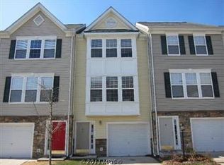 23049 Fontwell Sq, Sterling, VA 20166