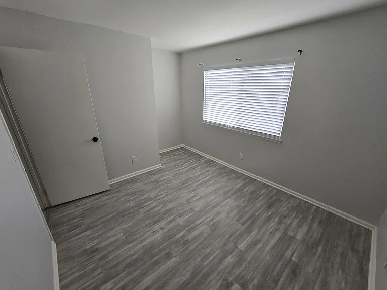 268 Centinary Dr — Photo 11