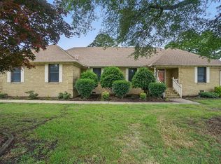 1724 Hodges Ferry Rd, Portsmouth, VA 23701