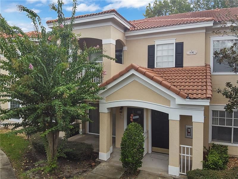 1st image of 513 Arbor Lakes Cir