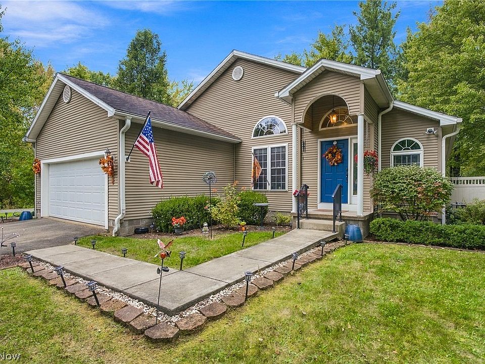 1st image of 2445 Plum Creek Dr