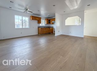 7689 S Main St #M1, Los Angeles, CA 90003