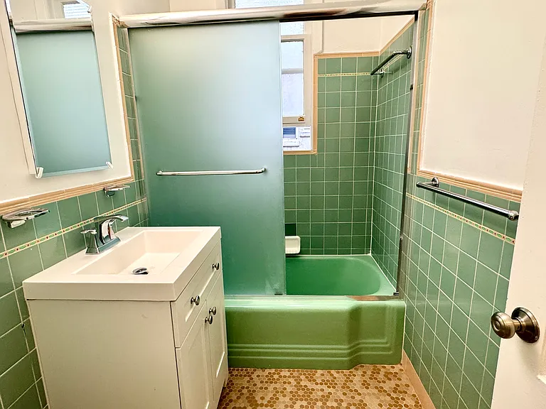 2060 Pacific Ave #108 — Photo 14