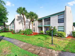 1225 N Wickham Rd APT 422, Melbourne, FL 32935