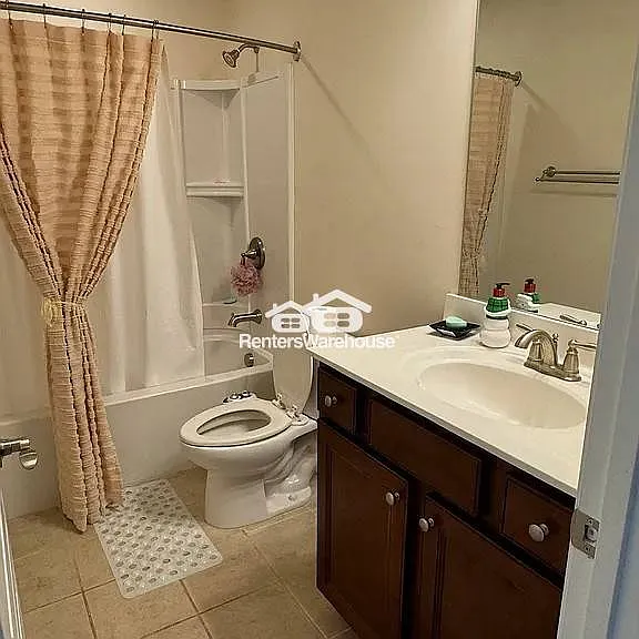1025 Applegate Dr — Photo 6
