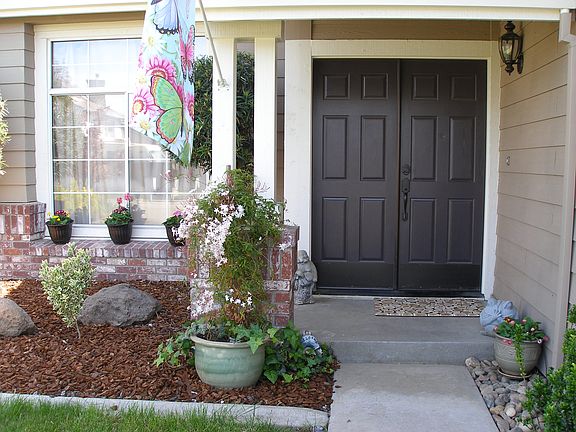 2nd image of 4104 Windmeadow Ln