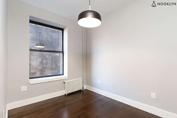 Rented by Nooklyn NYC LLC | media 7