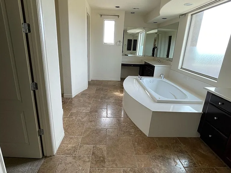 9778 E Jagged Peak Rd — Photo 28