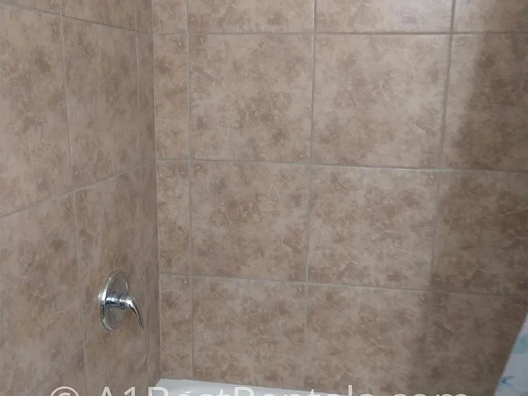 5349 Yosemite Blvd — Photo 14